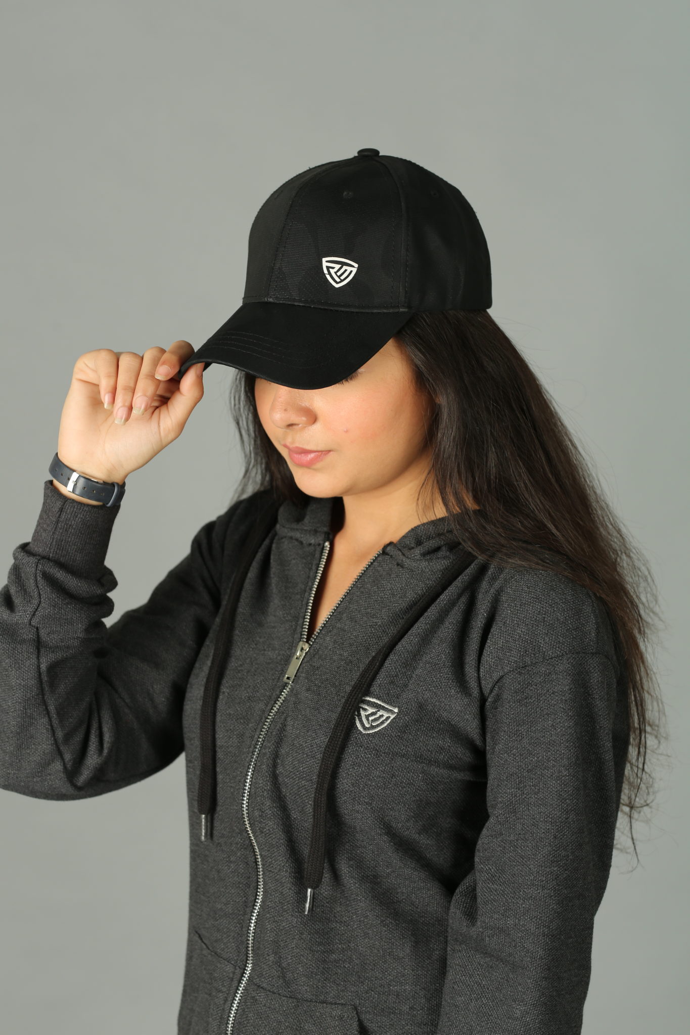 WOMEN'S CHARCOAL SLIM FIT UPPER HOODIE Rosh.Myer